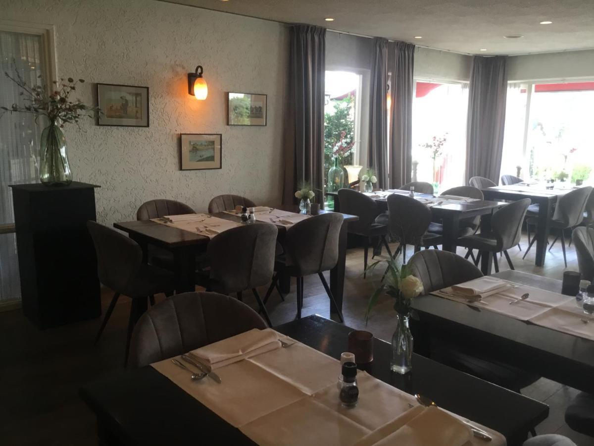 Hotel Steensel Eksteriør bilde