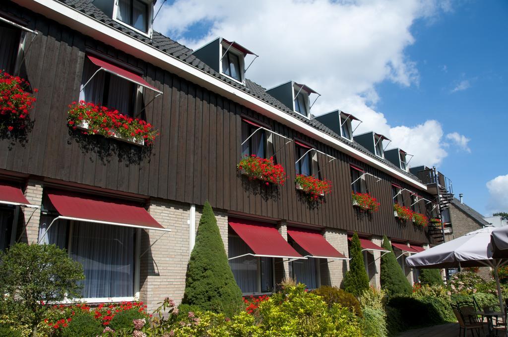 Hotel Steensel Eksteriør bilde
