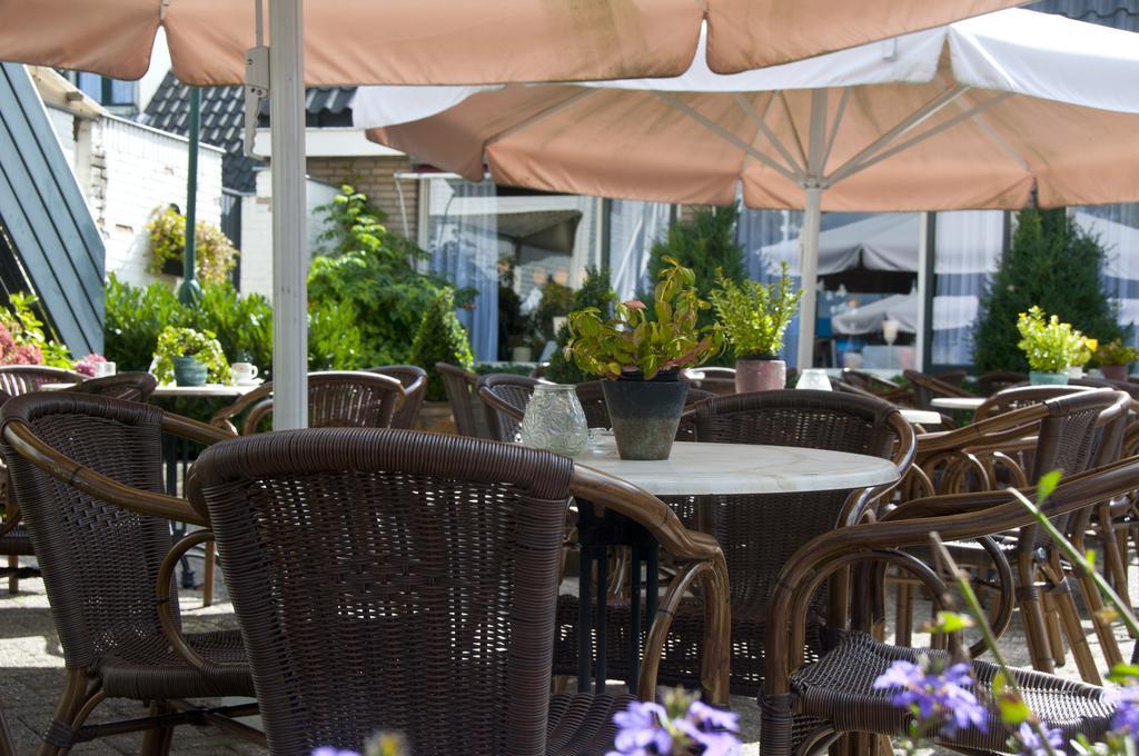 Hotel Steensel Eksteriør bilde